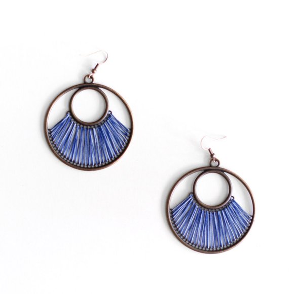 Bohemian Round Threaded Large Earrings - Picture 10 of 10
